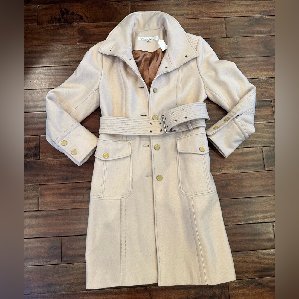 Vintage Kenneth Cole Tan Belted Wool Blend Trench Coat with Belt Size 8
